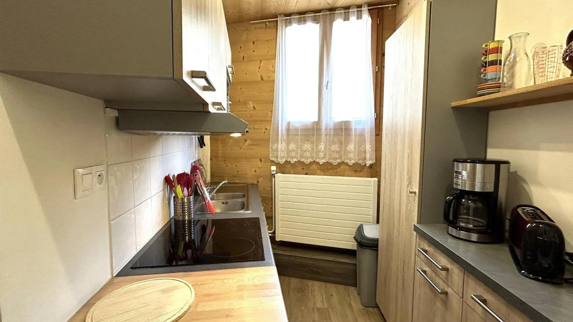 Charmant 3 Pieces Au Coeur De La Clusaz, Proche Pistes, Commerces Et Esf, Wifi Inclus - Fr-1-437-111 Apartment